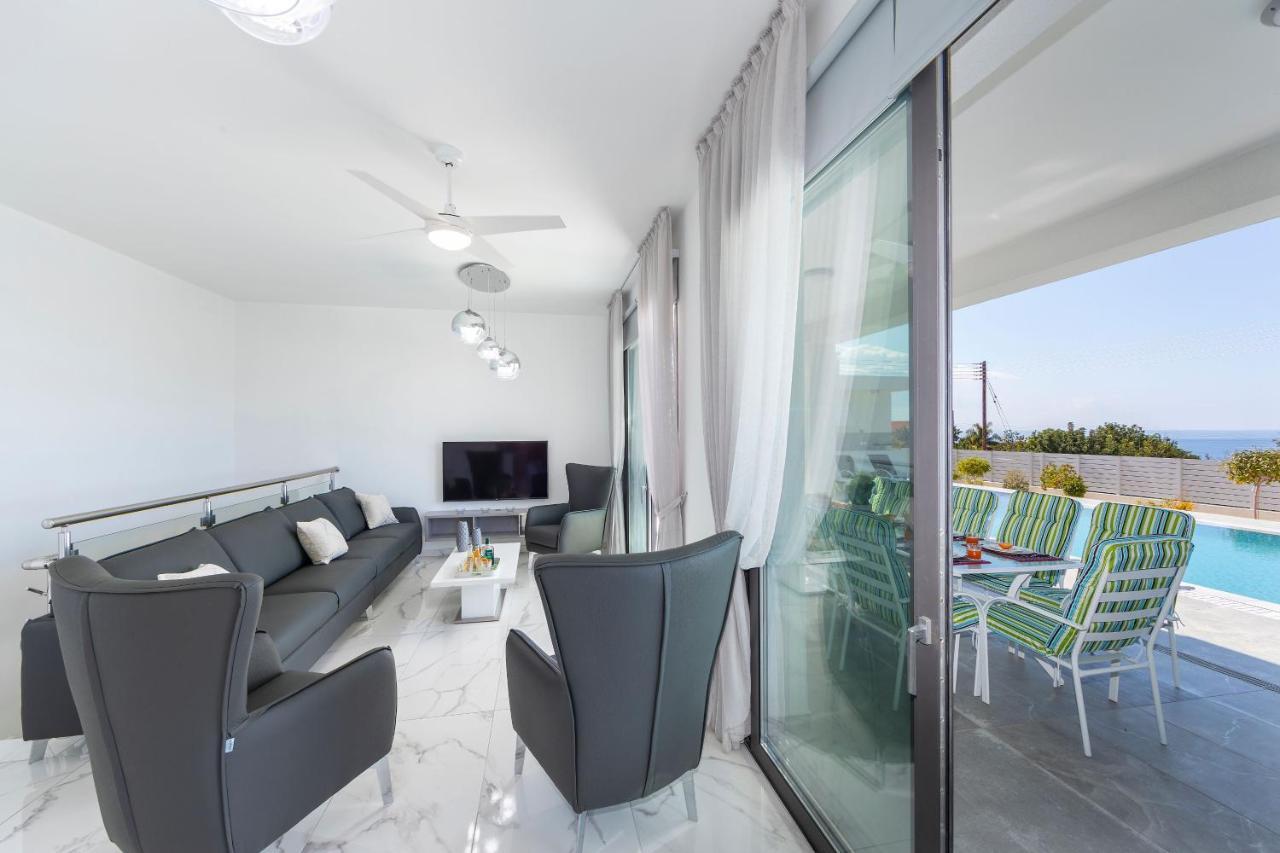 Villa Pleiades Paphos Exterior foto